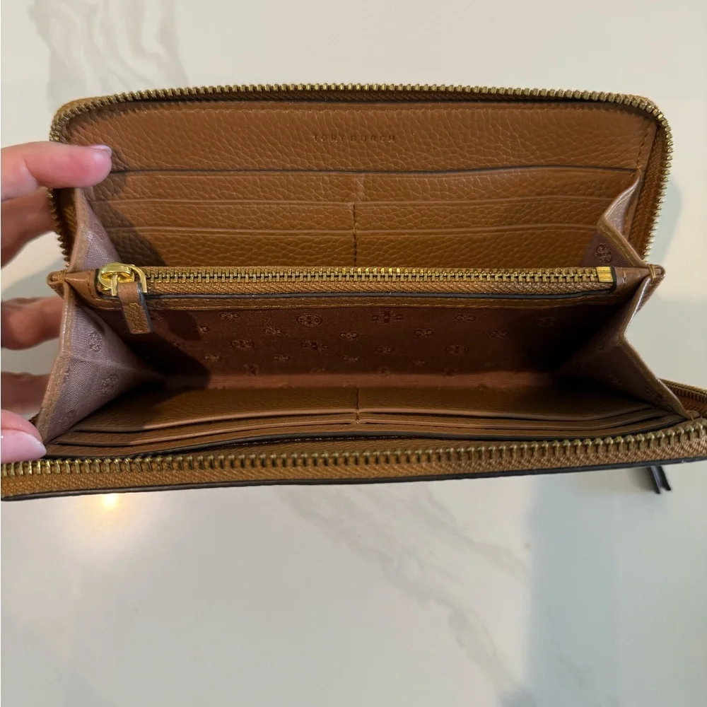 Tory Burch Brown Leather Wallet - Picture 2 of 8
